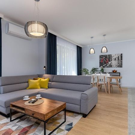 Br12 Premium Apartments , Garaz Bielsko-Biala Exterior foto